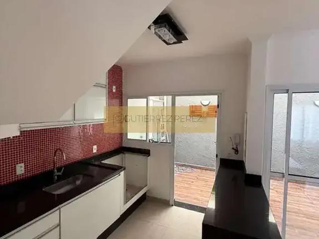 Casa / Sobrado em Condomínio para Venda em Mogi das Cruzes/SP Alto Ipiranga 3 Quartos