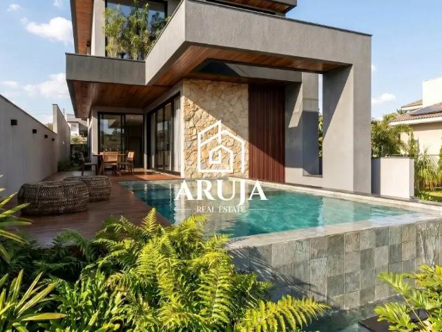 Casa / Sobrado em Condomínio para Venda em Mogi das Cruzes/SP Aruã 4 Quartos