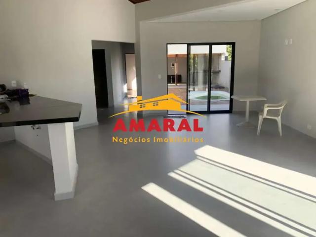Casa / Sobrado em Condomínio para Venda em Mogi das Cruzes/SP Aruã 3 Quartos