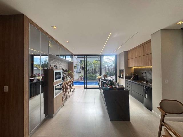 Casa / Sobrado em Condomínio para Venda em Mogi das Cruzes/SP Cézar de Souza 3 Quartos