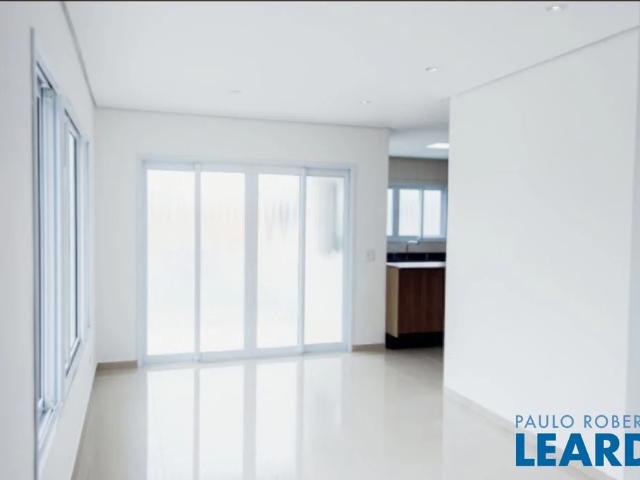 Casa / Sobrado em Condomínio para Venda em Mogi das Cruzes/SP Cidade Parquelandia 3 Quartos