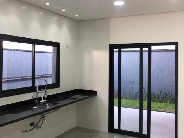 Casa / Sobrado em Condomínio para Venda em Mogi das Cruzes/SP Fazenda Rodeio 3 Quartos