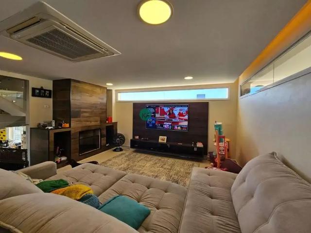 Casa / Sobrado em Condomínio para Venda em Mogi das Cruzes/SP Fazenda Rodeio 3 Quartos