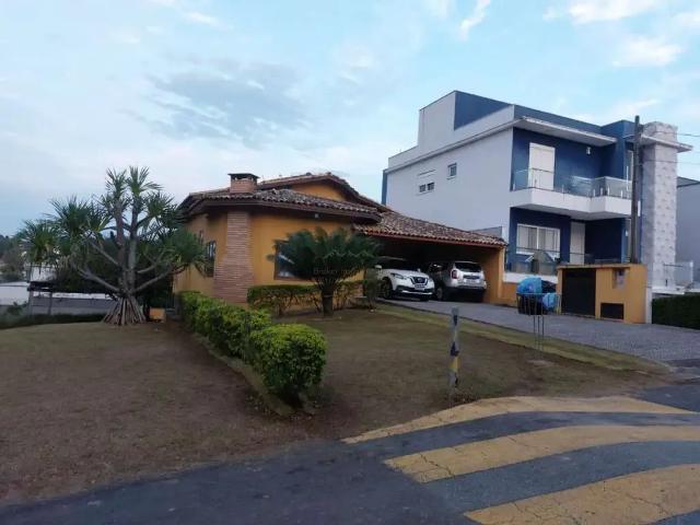 Casa / Sobrado em Condomínio para Venda em Mogi das Cruzes/SP Aruã 3 Quartos