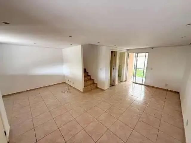 Casa / Sobrado em Condomínio para Venda em Mogi das Cruzes/SP Vila Oliveira 3 Quartos