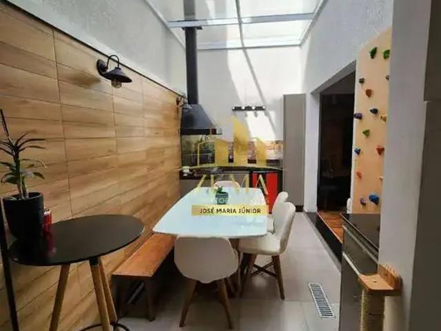 Casa / Sobrado em Condomínio para Venda em Mogi das Cruzes/SP Vila Suissa 3 Quartos