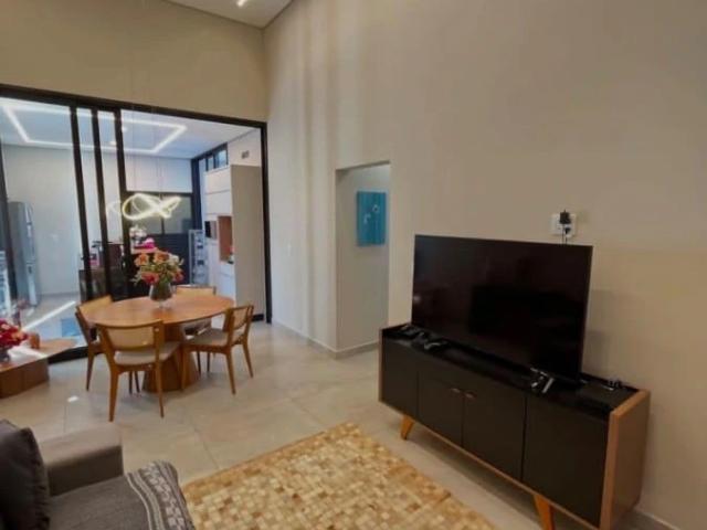 Casa / Sobrado em Condomínio para Venda em Mogi Mirim/SP Condomínio Morro Vermelho 3 Quartos