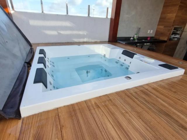 Casa / Sobrado em Condomínio para Venda em Natal/RN Pitimbu 5 Quartos