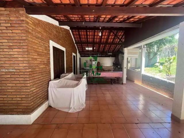 Casa / Sobrado em Condomínio para Venda em Nazaré Paulista/SP Centro 3 Quartos