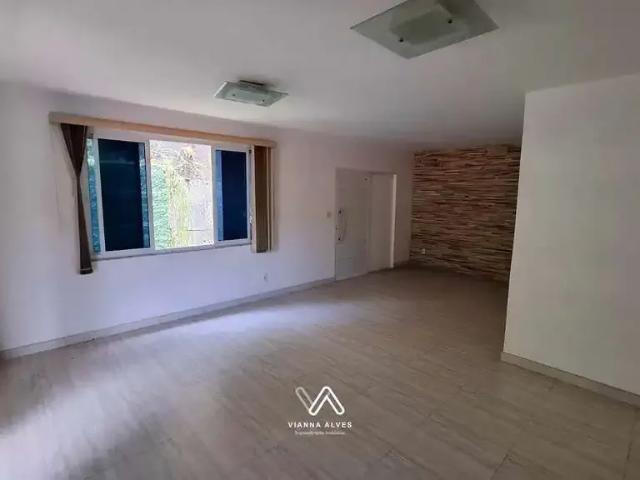 Casa / Sobrado em Condomínio para Venda em Niterói/RJ Badu 3 Quartos
