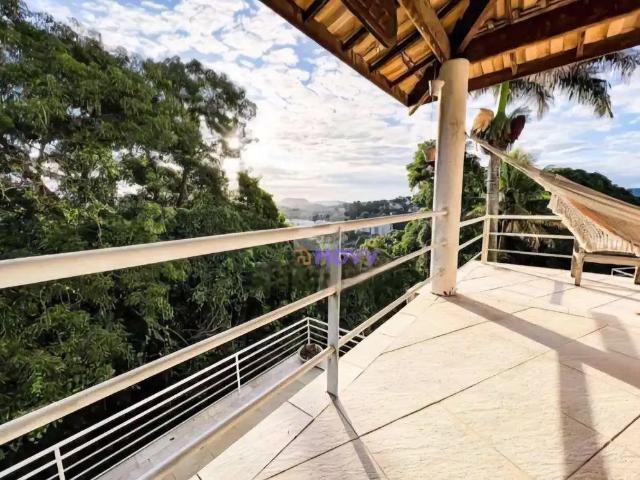 Casa / Sobrado em Condomínio para Venda em Niterói/RJ Badu 4 Quartos