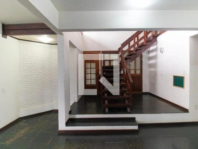 Casa / Sobrado em Condomínio para Venda em Niterói/RJ Badu 6 Quartos