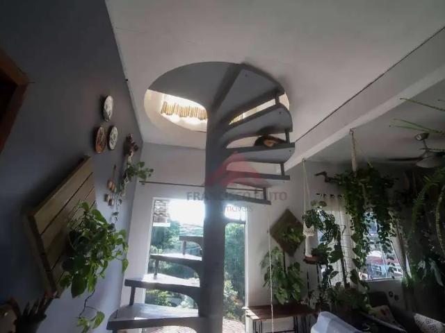Casa / Sobrado em Condomínio para Venda em Niterói/RJ Baldeador 2 Quartos