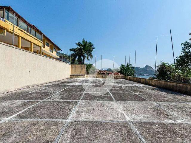 Casa / Sobrado em Condomínio para Venda em Niterói/RJ Charitas 4 Quartos