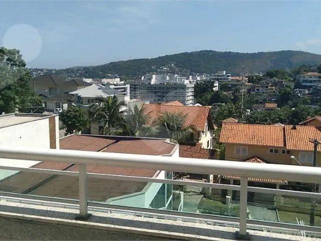 Casa / Sobrado em Condomínio para Venda em Niterói/RJ Charitas 4 Quartos