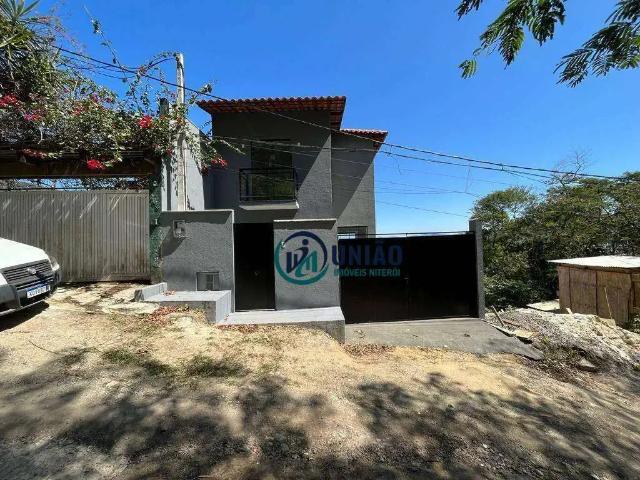 Casa / Sobrado em Condomínio para Venda em Niterói/RJ Engenho do Mato 3 Quartos