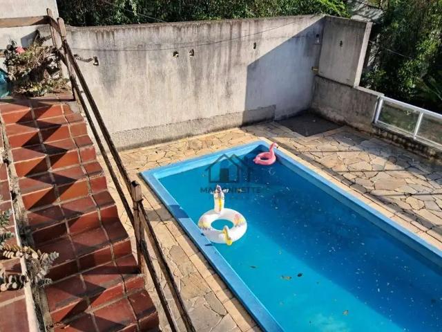 Casa / Sobrado em Condomínio para Venda em Niterói/RJ Engenho do Mato 3 Quartos