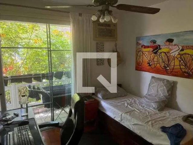 Casa / Sobrado em Condomínio para Venda em Niterói/RJ Ingá 4 Quartos