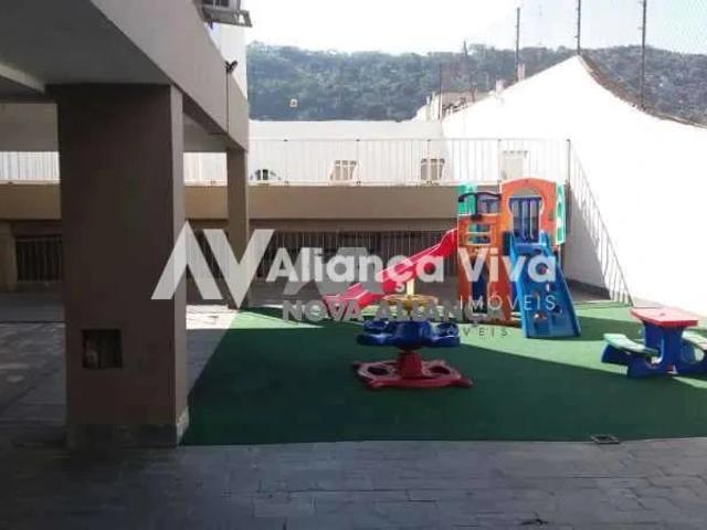Casa / Sobrado em Condomínio para Venda em Niterói/RJ Itaipu 3 Quartos