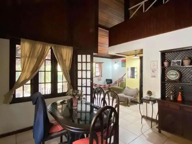 Casa / Sobrado em Condomínio para Venda em Niterói/RJ Itaipu 3 Quartos