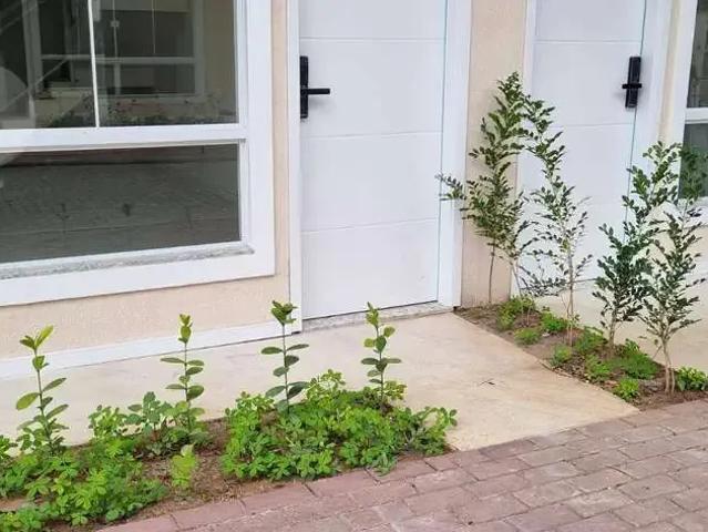 Casa / Sobrado em Condomínio para Venda em Niterói/RJ Itaipu 3 Quartos