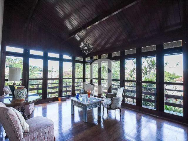 Casa / Sobrado em Condomínio para Venda em Niterói/RJ Itaipu 7 Quartos