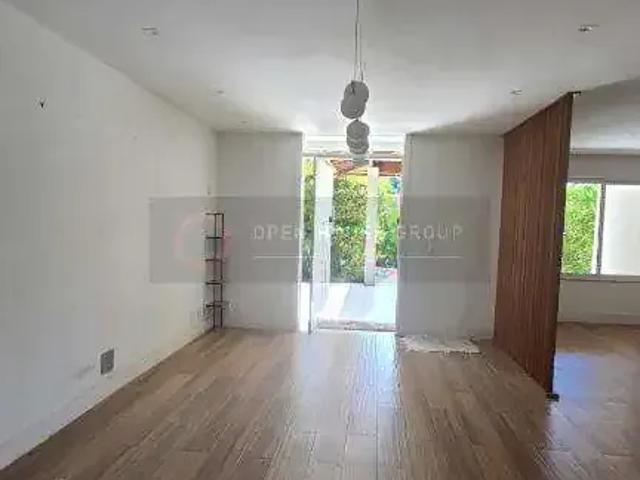 Casa / Sobrado em Condomínio para Venda em Niterói/RJ Itaipu 4 Quartos