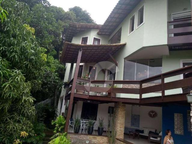 Casa / Sobrado em Condomínio para Venda em Niterói/RJ Itaipu 4 Quartos