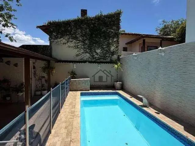 Casa / Sobrado em Condomínio para Venda em Niterói/RJ Itaipu 4 Quartos