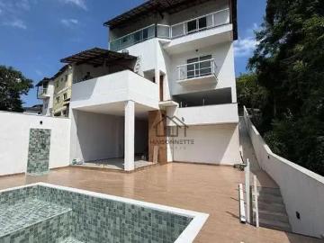 Casa / Sobrado em Condomínio para Venda em Niterói/RJ Itaipu 4 Quartos