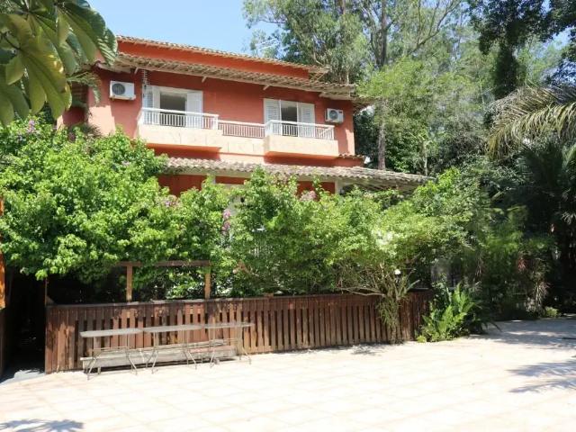 Casa / Sobrado em Condomínio para Venda em Niterói/RJ Largo da Batalha 4 Quartos