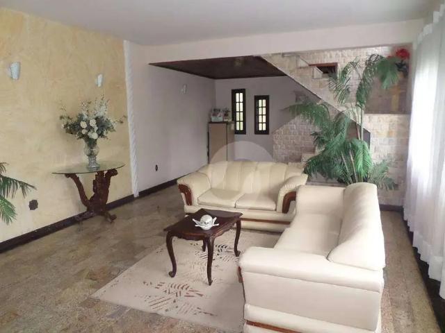 Casa / Sobrado em Condomínio para Venda em Niterói/RJ Largo da Batalha 4 Quartos