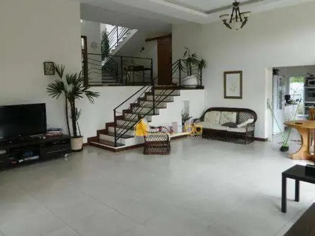 Casa / Sobrado em Condomínio para Venda em Niterói/RJ Maceió 3 Quartos