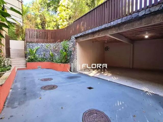 Casa / Sobrado em Condomínio para Venda em Niterói/RJ Maceió 4 Quartos