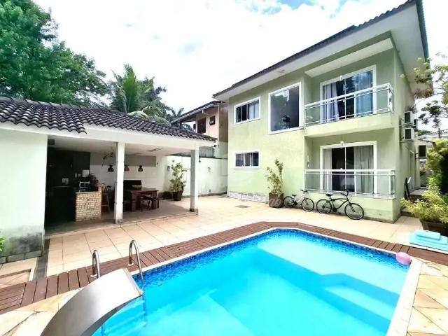 Casa / Sobrado em Condomínio para Venda em Niterói/RJ Maria Paula 4 Quartos