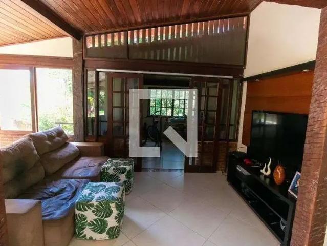 Casa / Sobrado em Condomínio para Venda em Niterói/RJ Maria Paula 4 Quartos