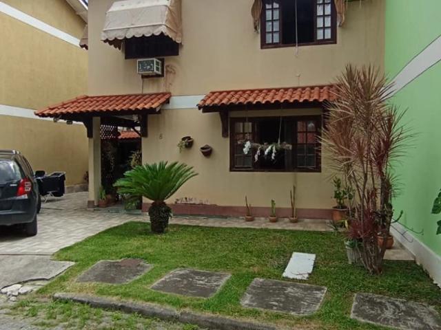 Casa / Sobrado em Condomínio para Venda em Niterói/RJ Maria Paula 2 Quartos