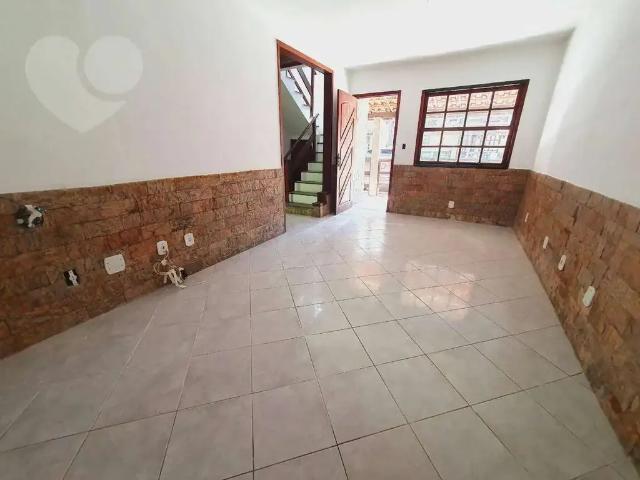 Casa / Sobrado em Condomínio para Venda em Niterói/RJ Pendotiba 2 Quartos