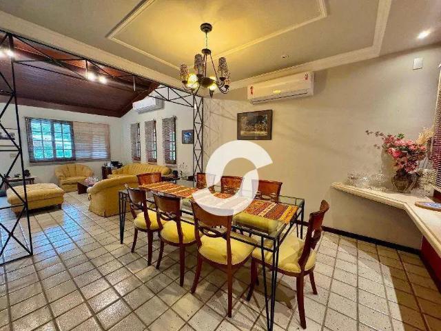 Casa / Sobrado em Condomínio para Venda em Niterói/RJ Pendotiba 4 Quartos