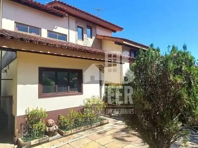 Casa / Sobrado em Condomínio para Venda em Niterói/RJ Pendotiba 4 Quartos