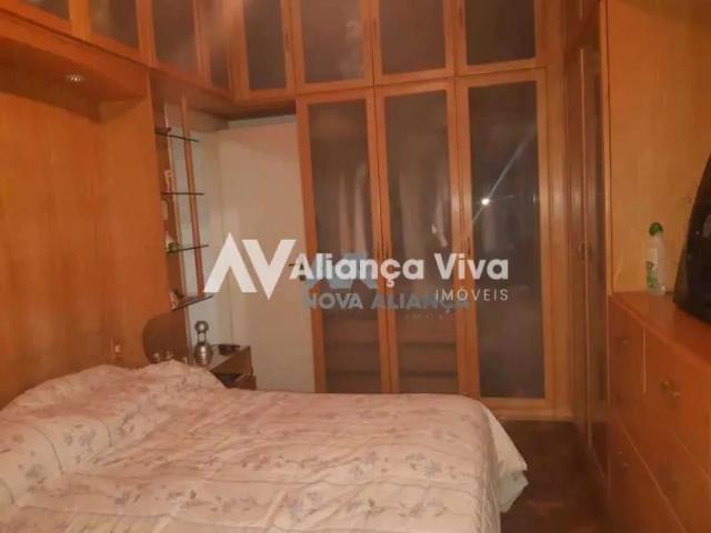 Casa / Sobrado em Condomínio para Venda em Niterói/RJ Pendotiba 4 Quartos