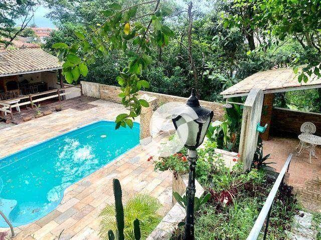 Casa / Sobrado em Condomínio para Venda em Niterói/RJ Cantagalo 3 Quartos