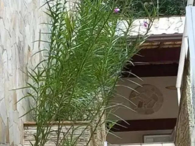 Casa / Sobrado em Condomínio para Venda em Niterói/RJ Pendotiba 4 Quartos