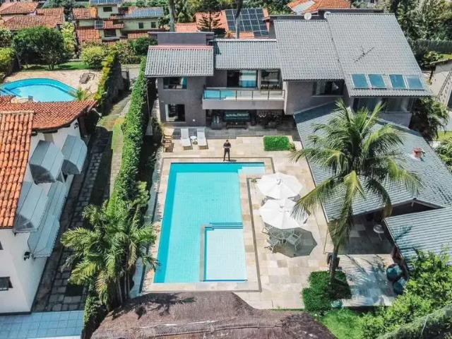 Casa / Sobrado em Condomínio para Venda em Niterói/RJ Pendotiba 4 Quartos