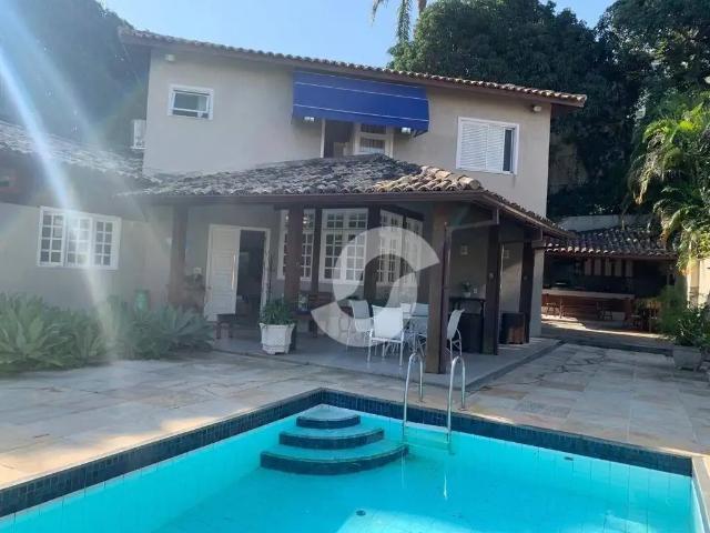 Casa / Sobrado em Condomínio para Venda em Niterói/RJ Pendotiba 5 Quartos
