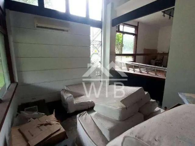 Casa / Sobrado em Condomínio para Venda em Niterói/RJ Pendotiba 5 Quartos