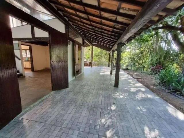 Casa / Sobrado em Condomínio para Venda em Niterói/RJ Pendotiba 5 Quartos