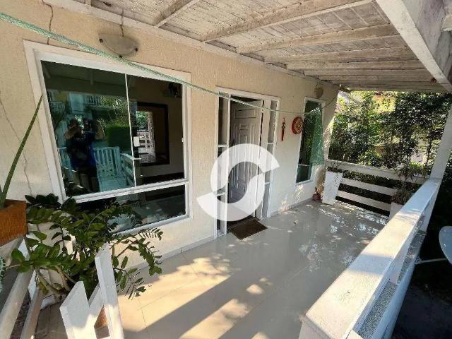Casa / Sobrado em Condomínio para Venda em Niterói/RJ Pendotiba 6 Quartos