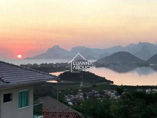 Casa / Sobrado em Condomínio para Venda em Niterói/RJ Piratininga 4 Quartos