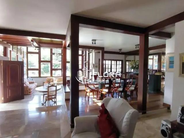 Casa / Sobrado em Condomínio para Venda em Niterói/RJ Piratininga 5 Quartos